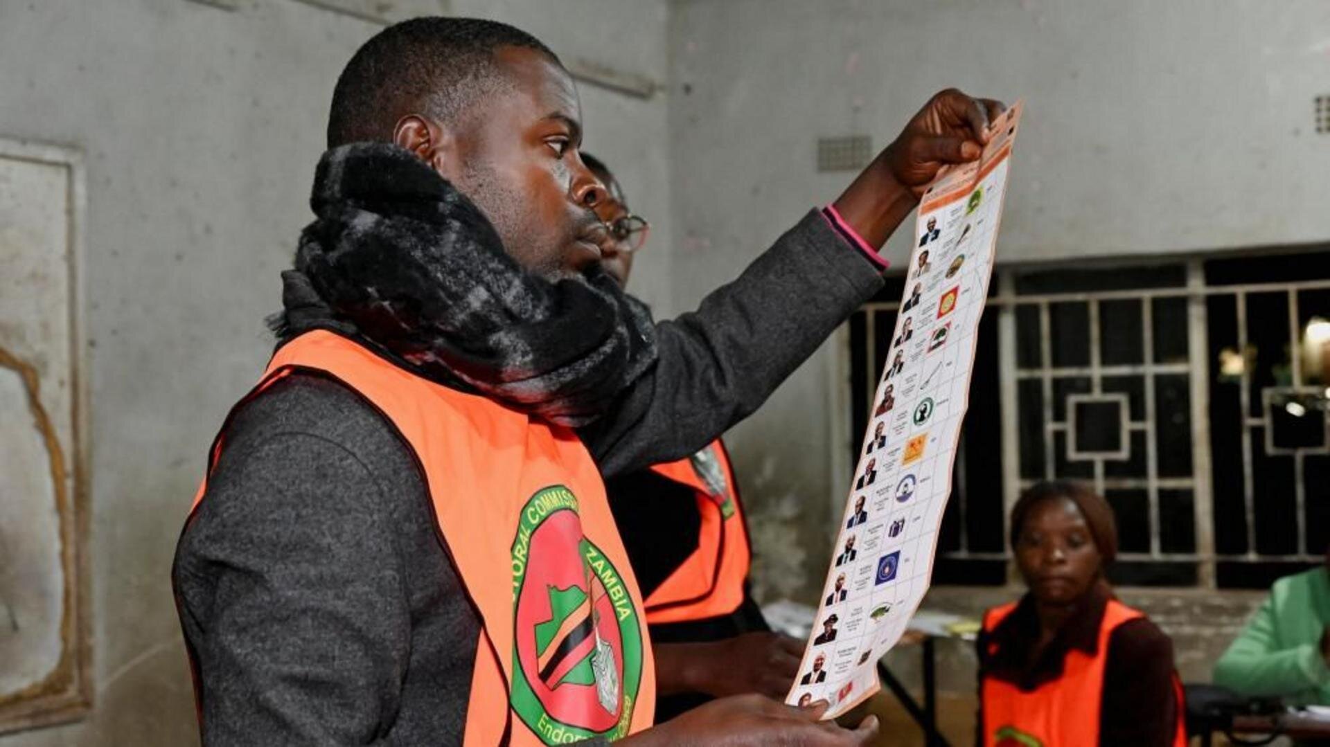 Presidential vote counting halted in Zambia over alleged attacks on polling staff