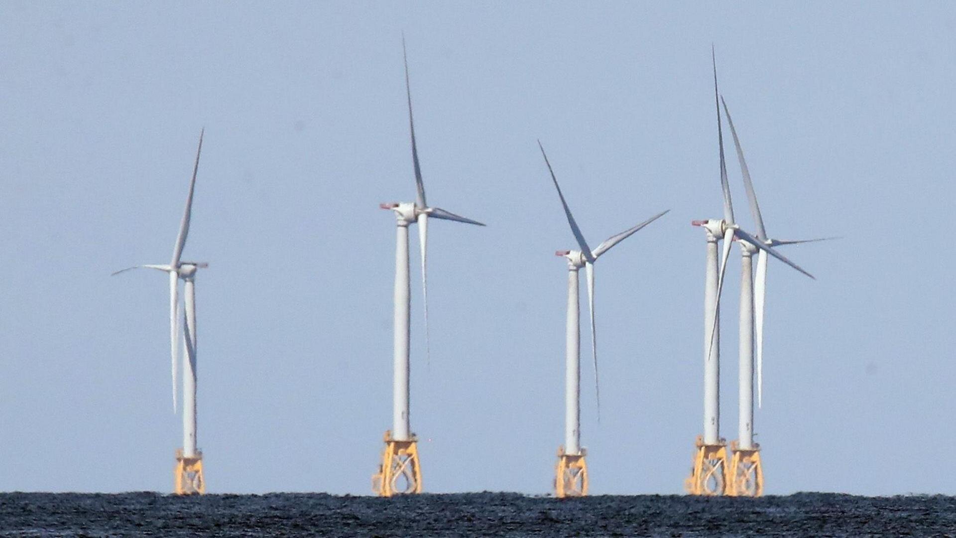 Trump administration to pay German firm $1.2bn to halt US wind projects