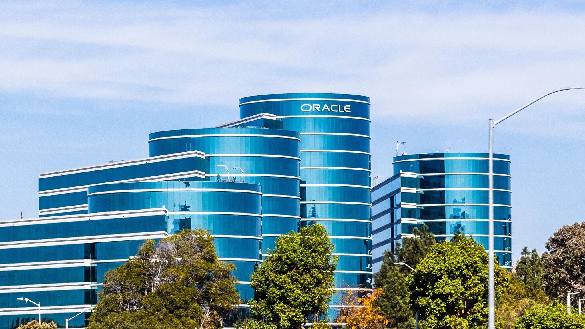 Oracle Stock Is One To Avoid In The Last Half Of 2026. Here's Why