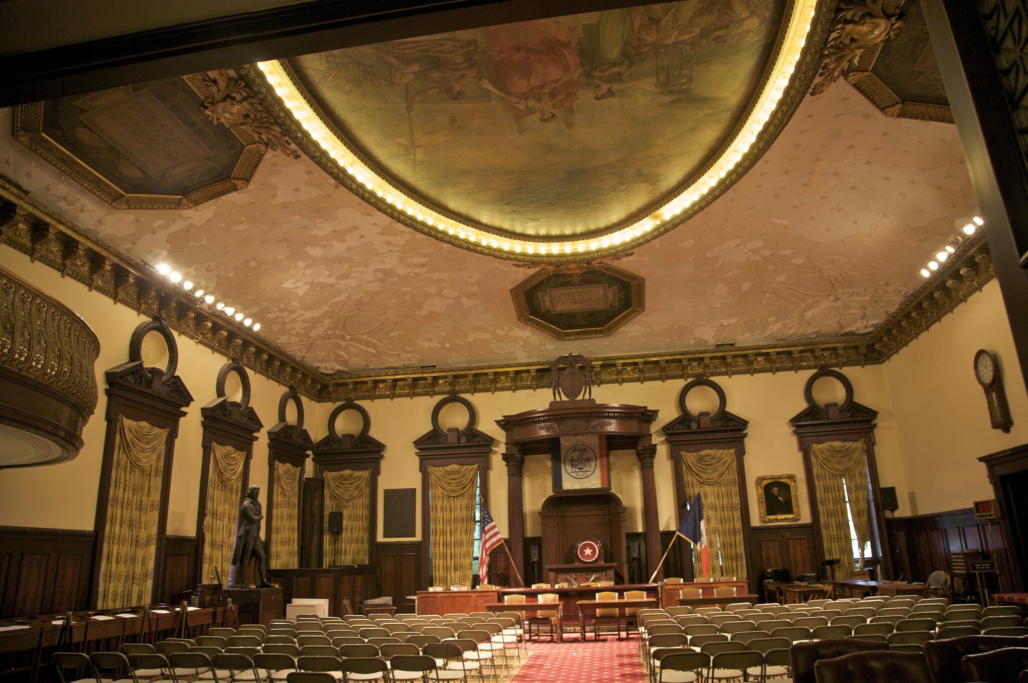 Pied-à-absen-terrer: Councilmembers plan to read questions aloud despite Mamdani admin no show