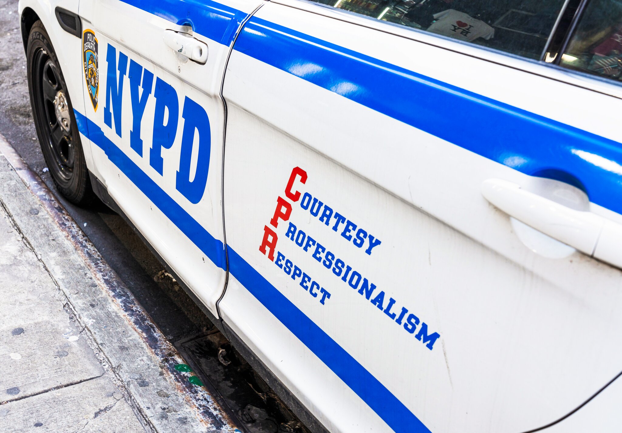 NYPD vehicle hits man lying in Bronx street after another car ran him over, police say