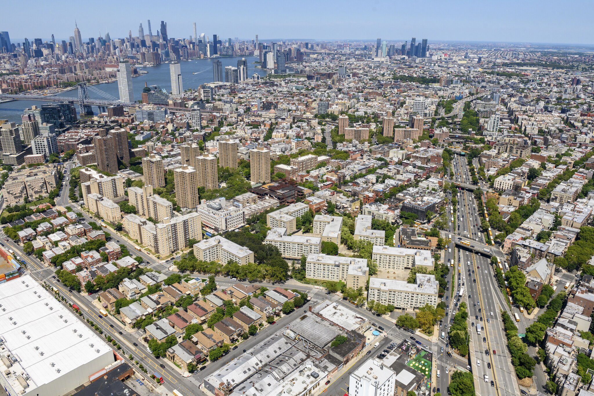 NYC landlord agrees to help formerly homeless tenants before evicting them