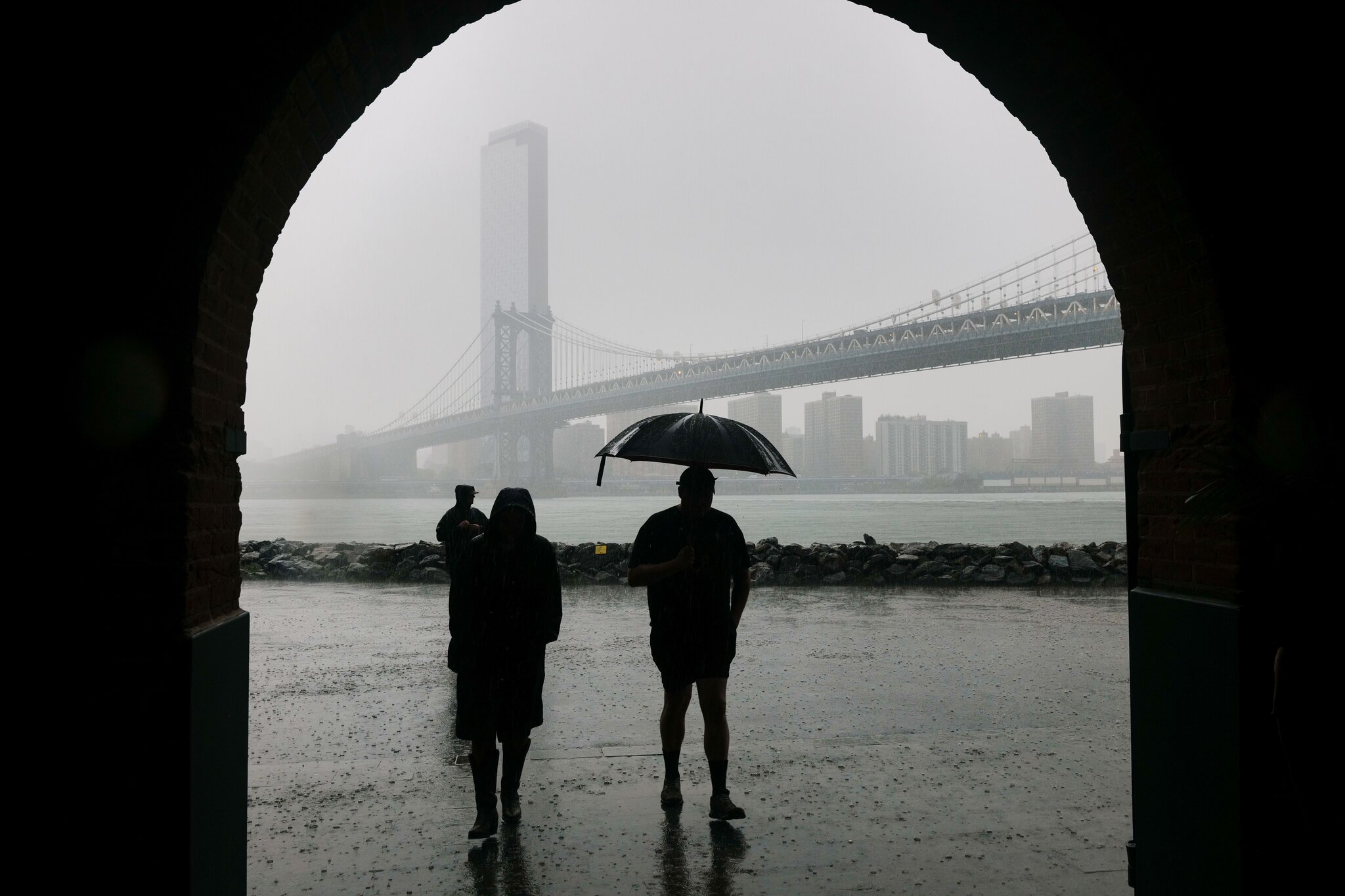 Rain and storms ahead for NYC after a picture-perfect weekend