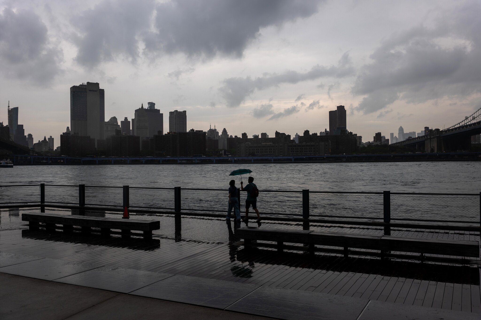 Heavy rain could bring flash flooding to NYC on Monday, NWS says