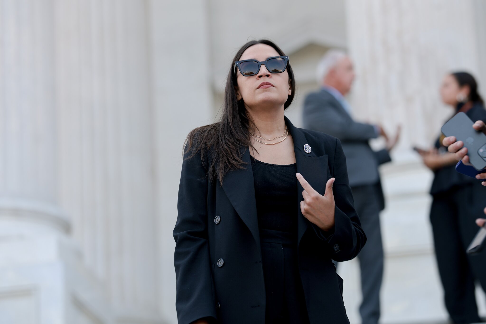 AOC freezes her eggs, mixing her personal life with politics