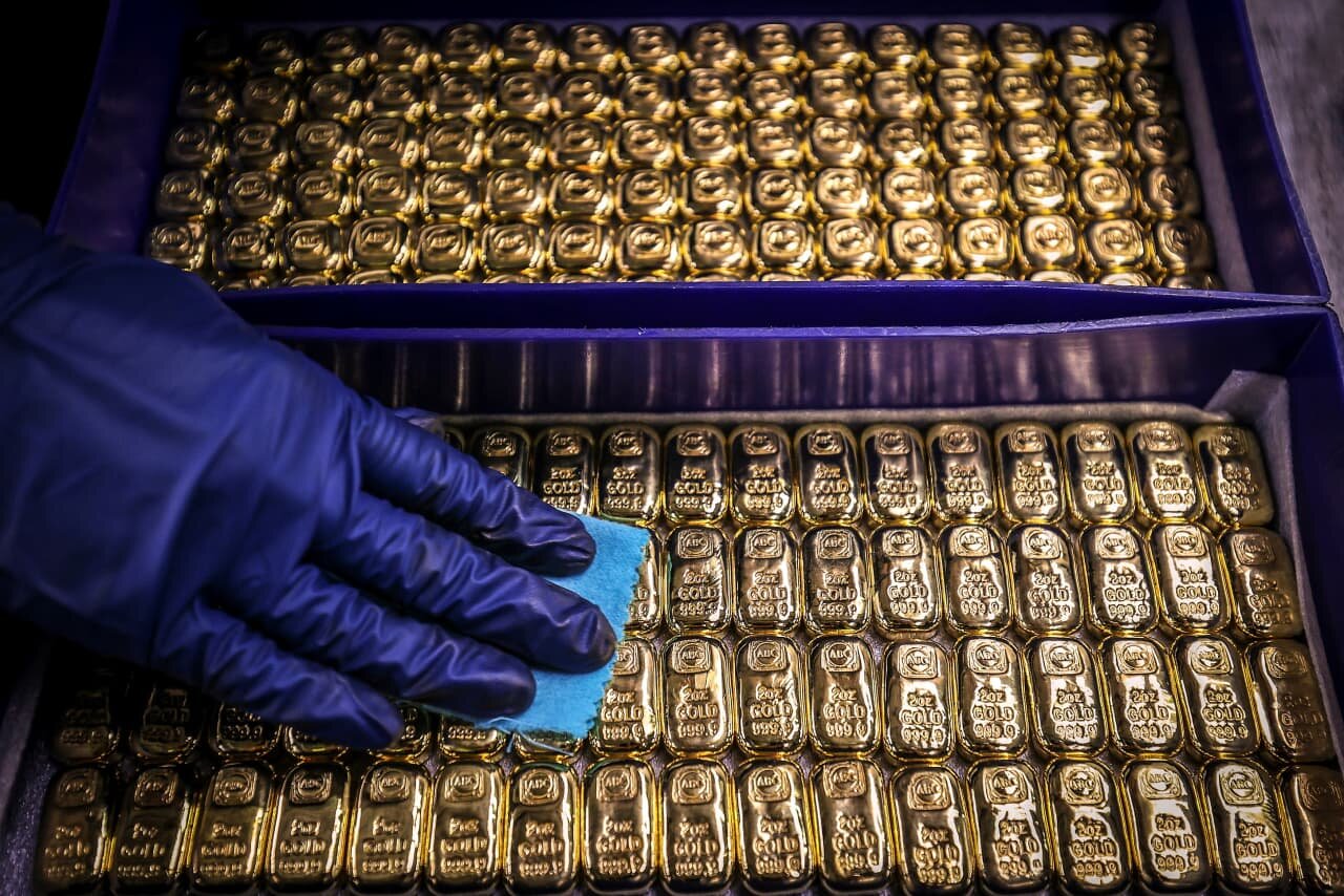 Gold is still in its ‘explosive phase,’ says Deutsche Bank, as it sticks to year-end target
