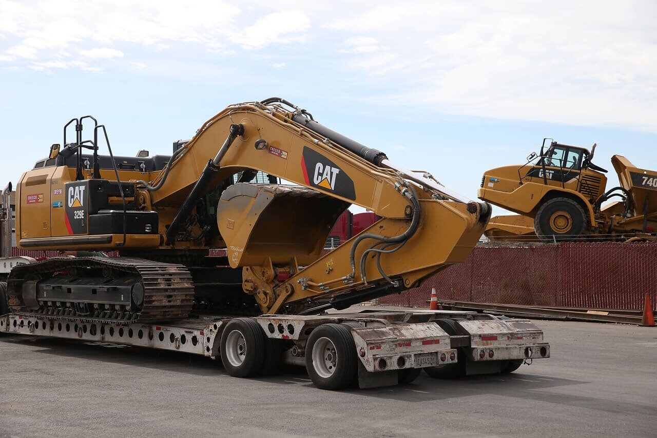 Caterpillar is killing it, and data-center demand is driving record revenue