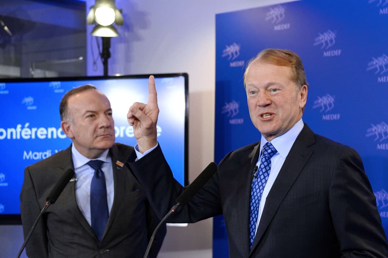 As chips sell off, rattled investors should heed this Cisco Systems lesson from the last millennium