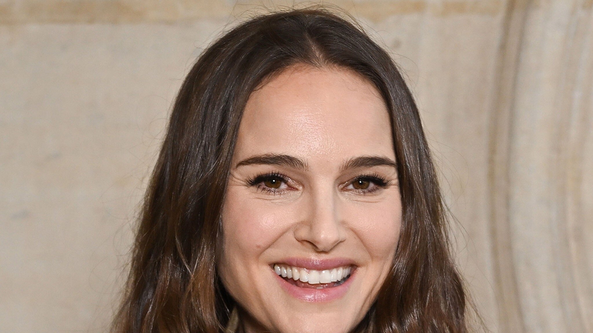 Natalie Portman Reveals Bump For Baby No. 3
