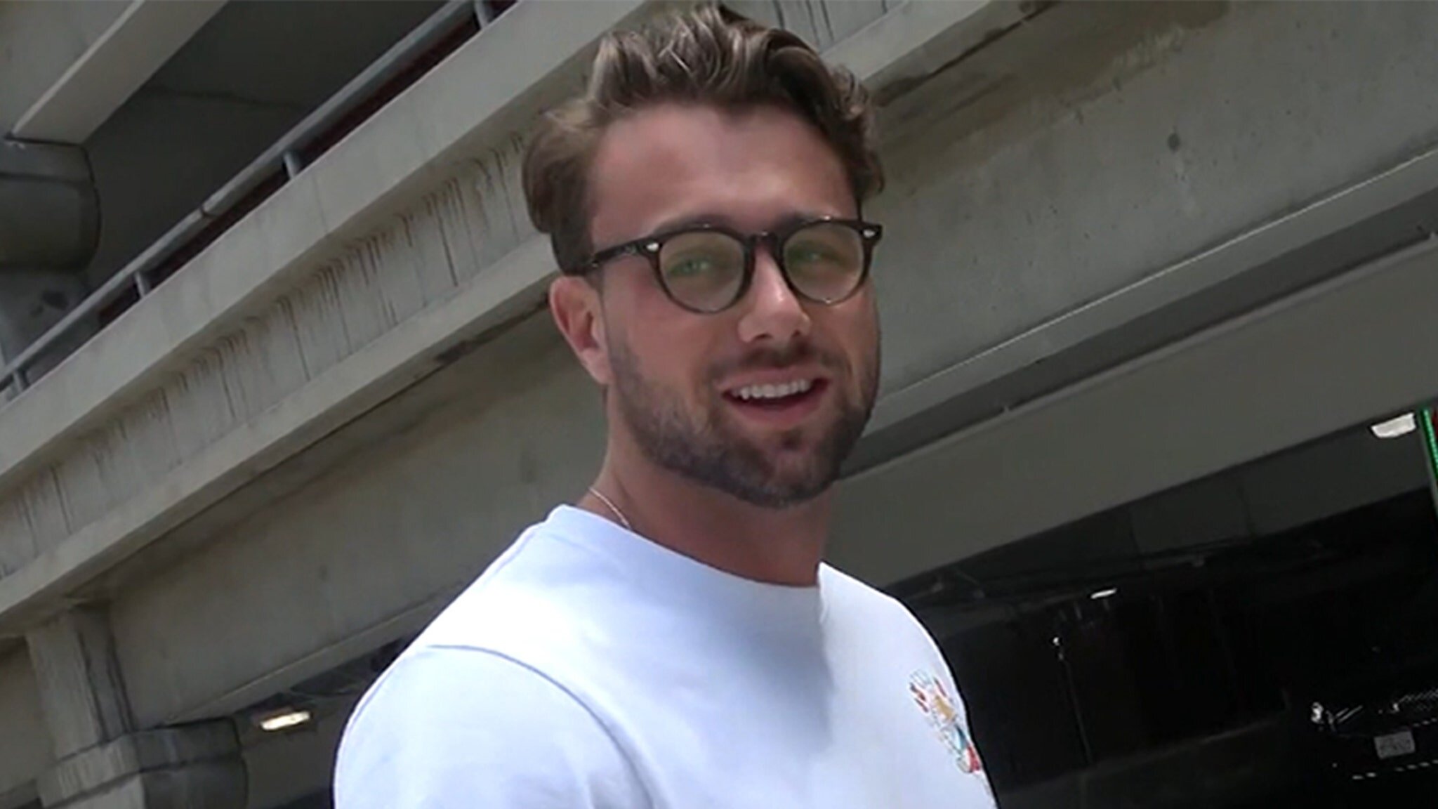 Harry Jowsey Says He's In Love After New Dating Show Drops