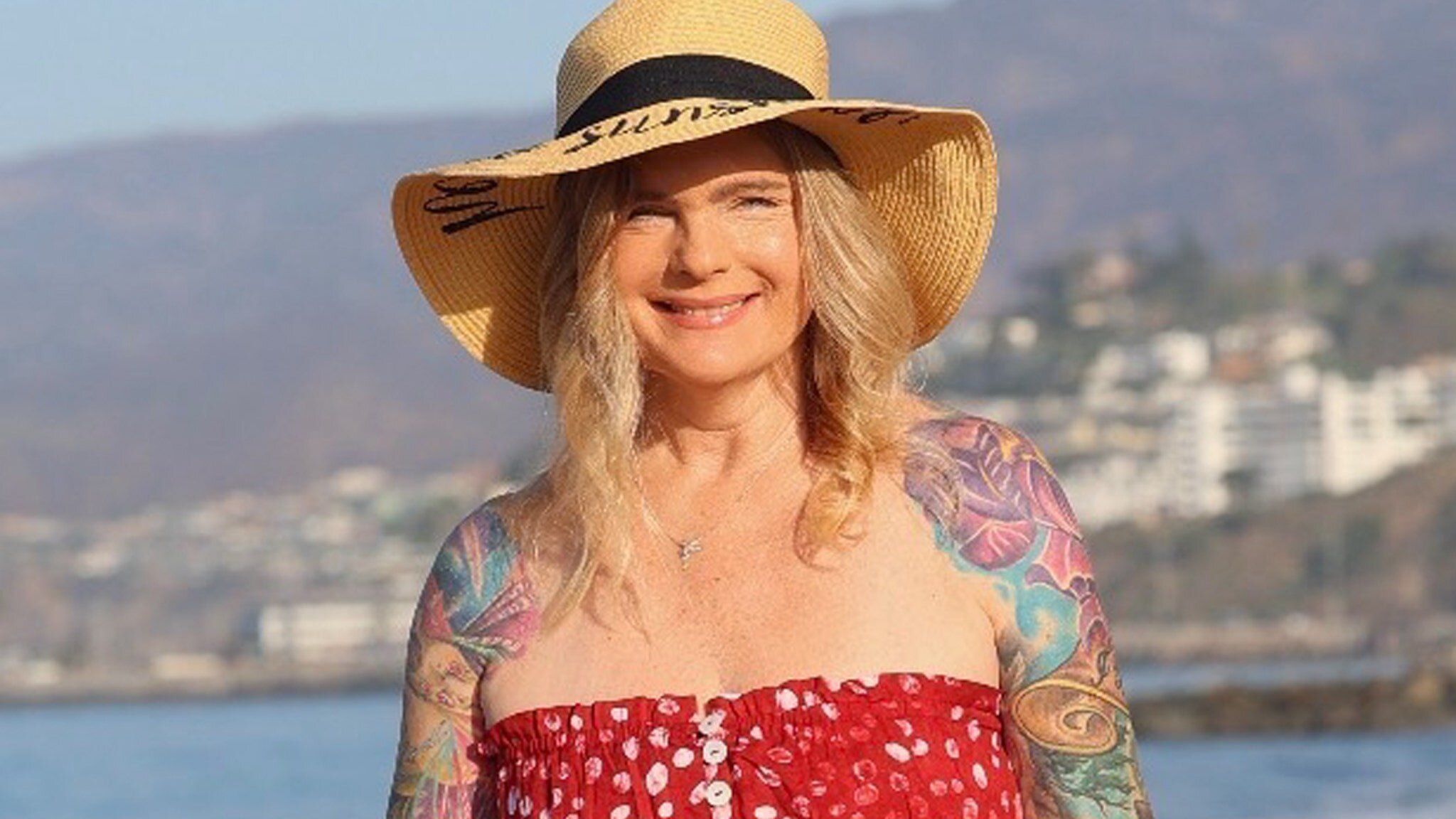 Baywatch' Star Erika Eleniak Joins OnlyFans at 56