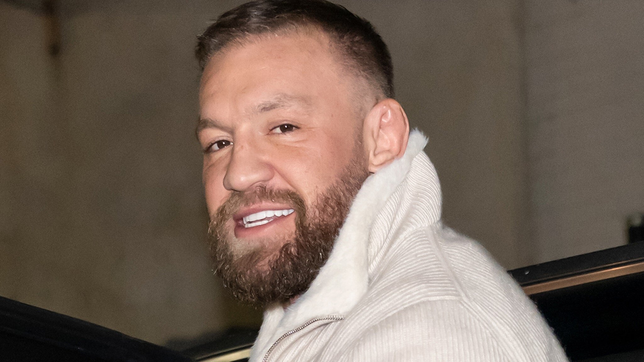 Conor McGregor Undergoes ACL Surgery, Says It 'Went Excellent