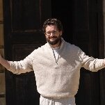 HBO casts reconfiguration spell on Gilderoy Lockhart role