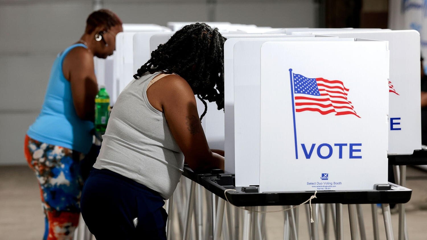Democrats Face Big Test in Critical Michigan Primary