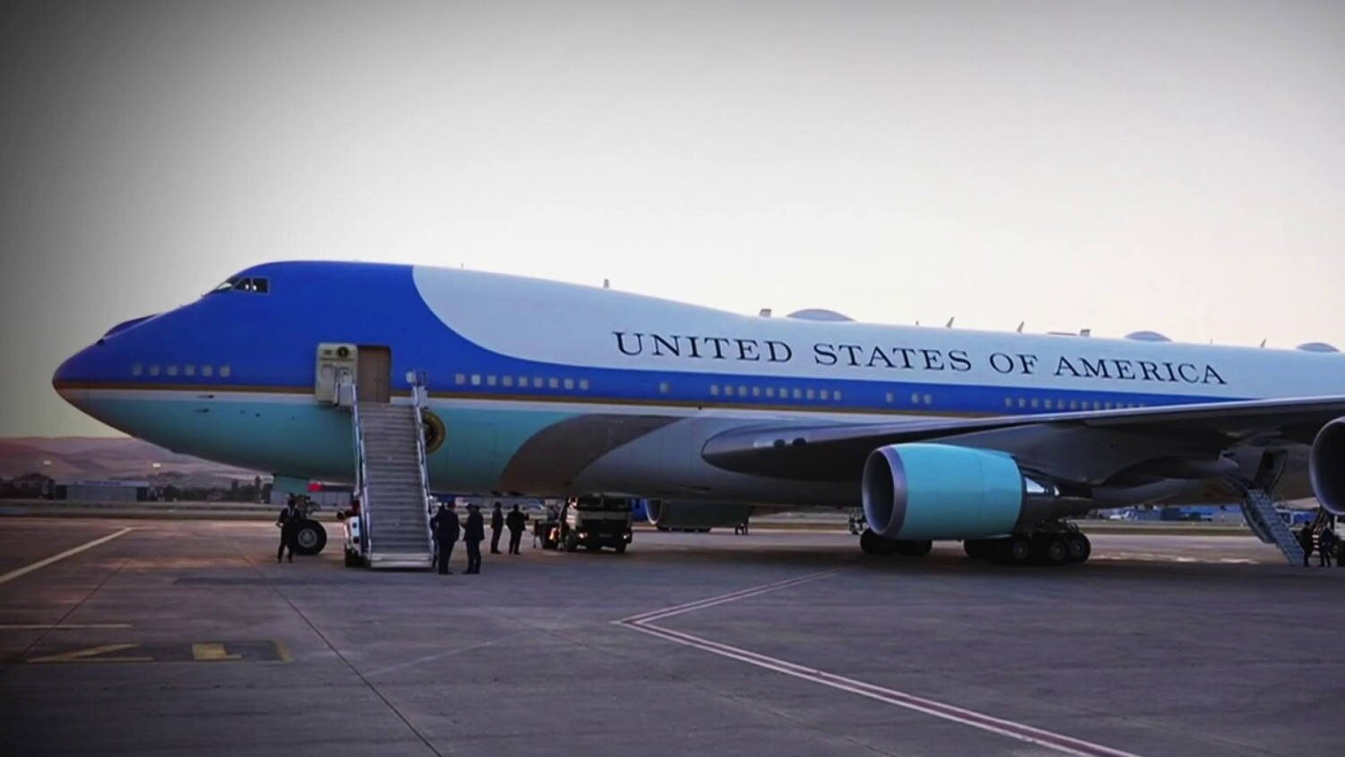 Secret Service operation to swap Trump’s planes amid Iran threat