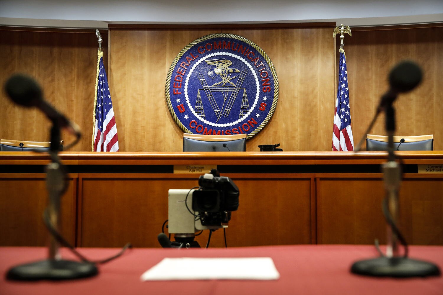 Disney & ABC sue FCC, seeking to stop early license renewal process