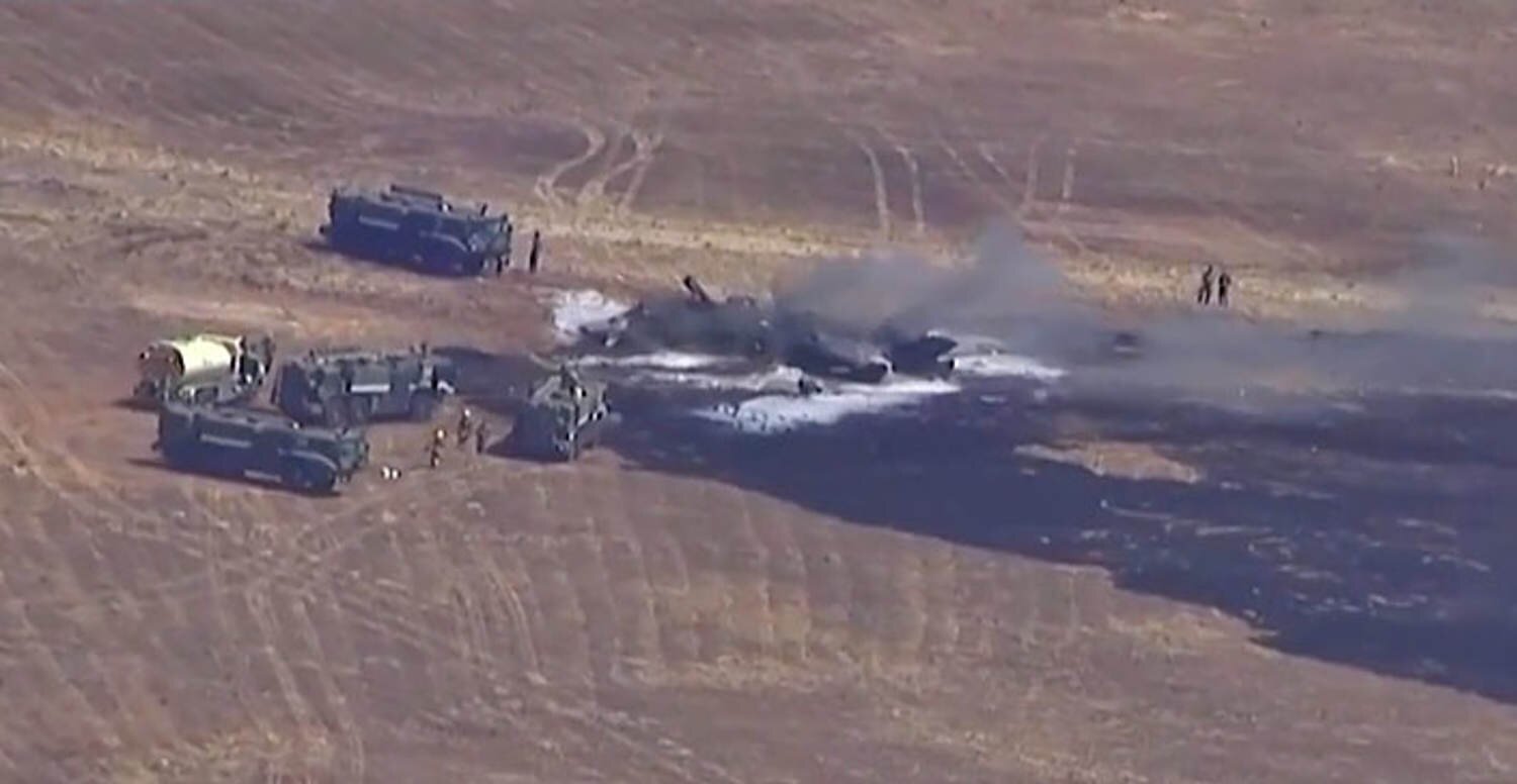 F-35 crashes in San Diego, sparking fire at Miramar air base
