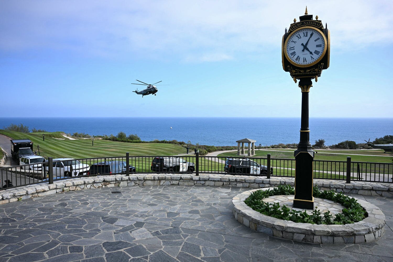 Man with illegal weapons in home and car is arrested at Trump golf club in California