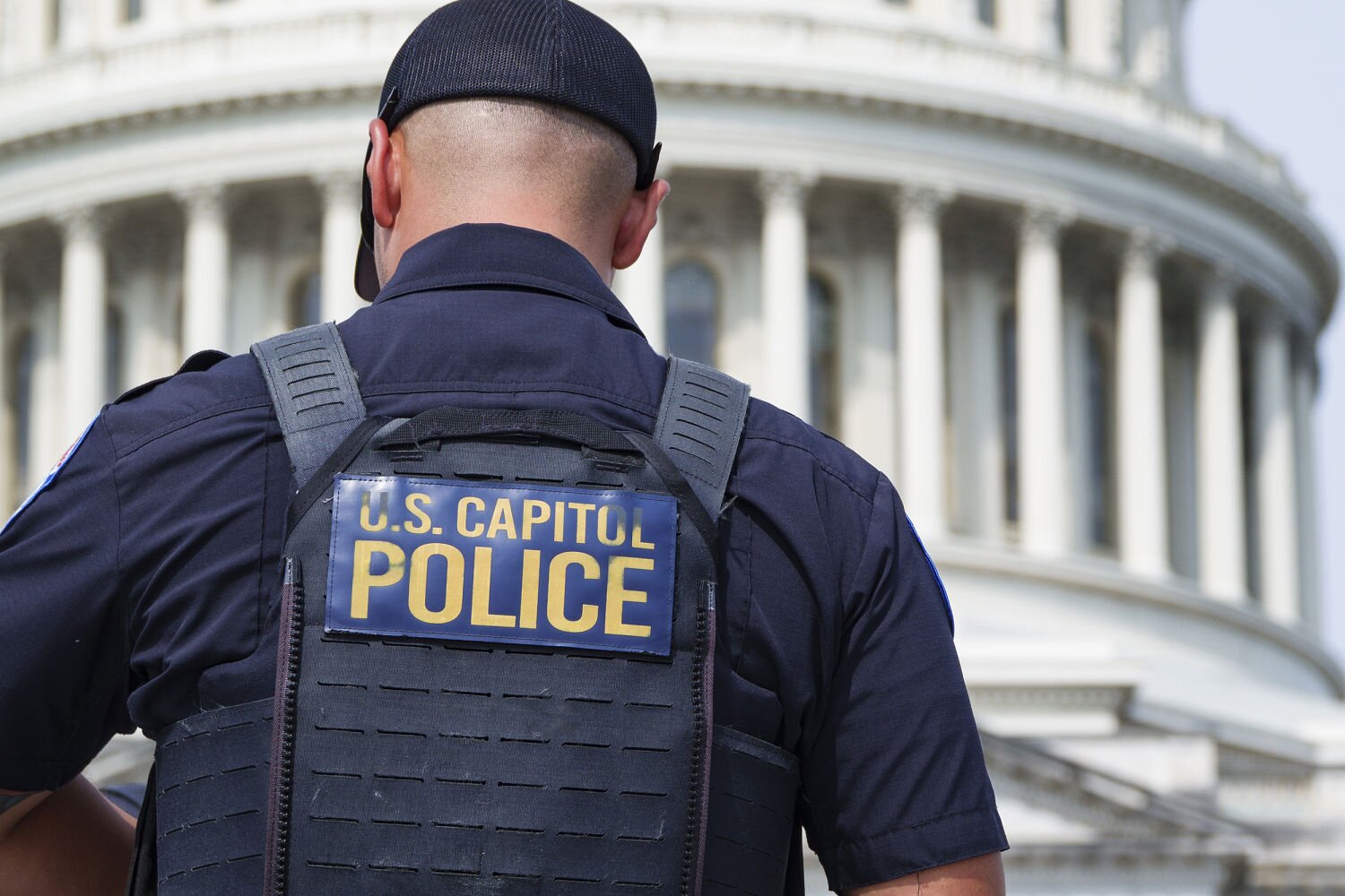 Man arrested after guillotine is found in pickup truck near Capitol