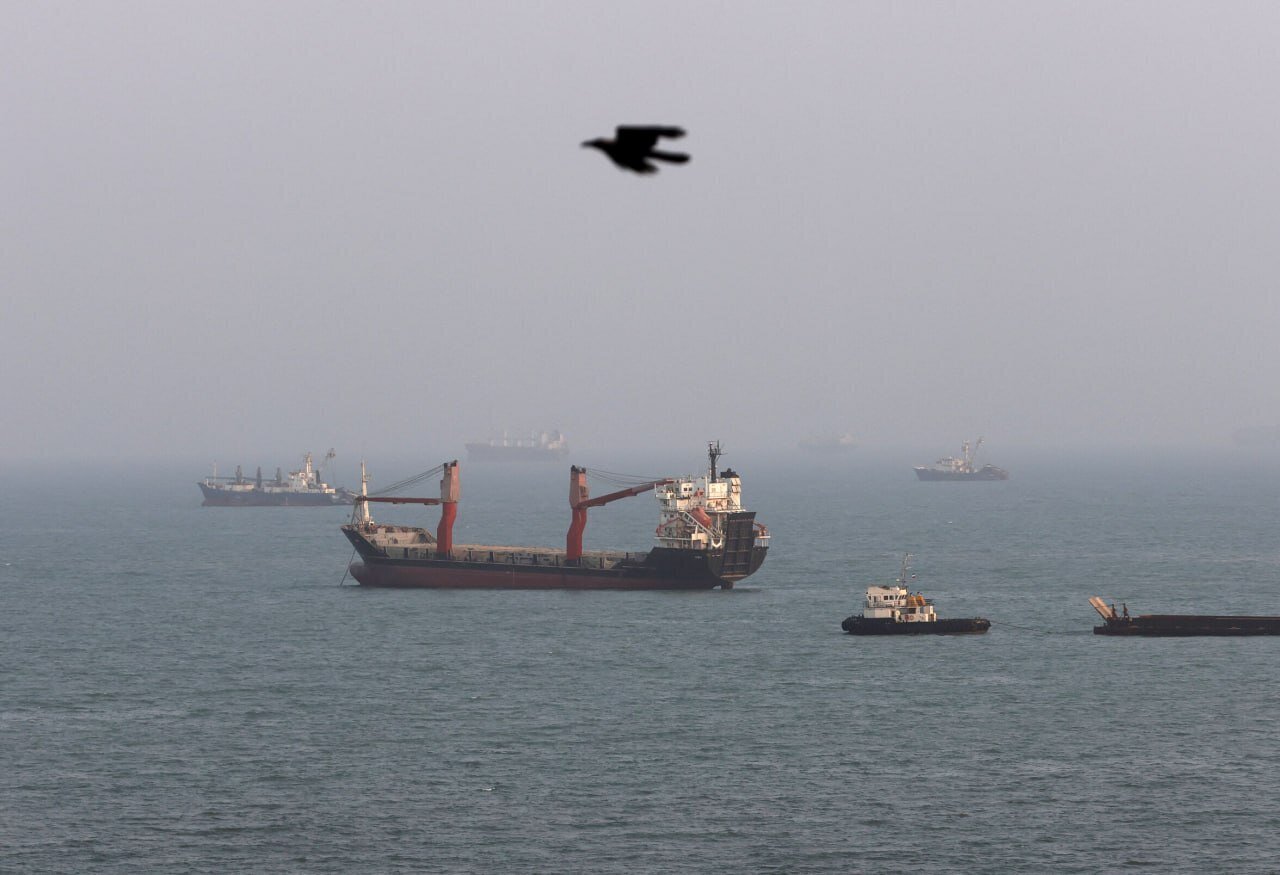 US Claims, Iran Controls Hormuz