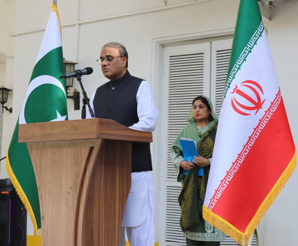Pakistani Embassy in Tehran celebrates 79th Independence Day, eyes $10bn trade target with Iran