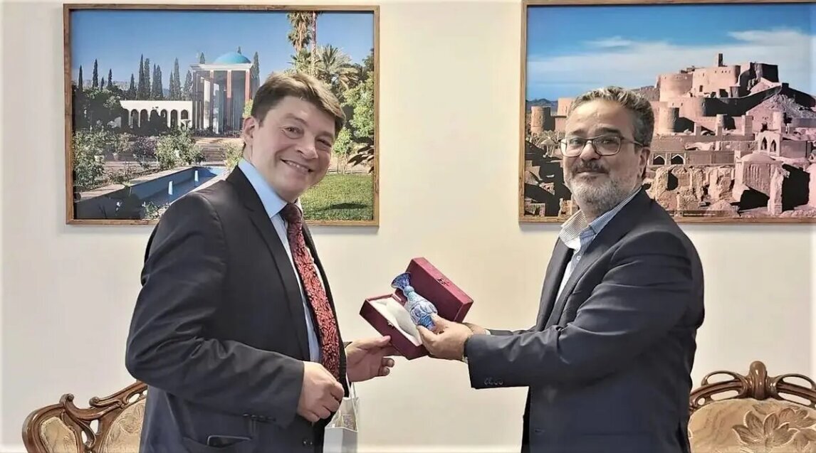 Iran, Russia discuss cultural cooperation in Ankara