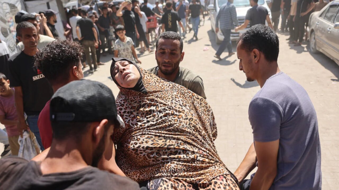 Israel kills nine in Gaza police station bombing