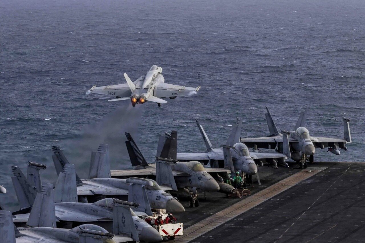 US launches new strikes against Iran
