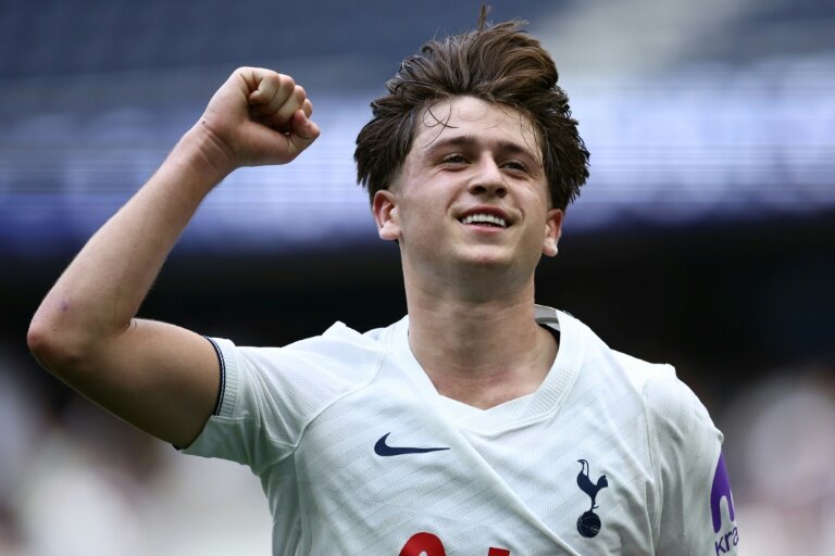 Moore double leads Spurs to 3-0 friendly win over Hoffenheim