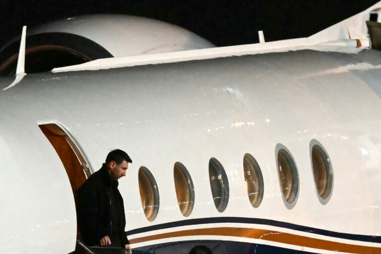Lionel Messi bids farewell to father who guided his glittering career