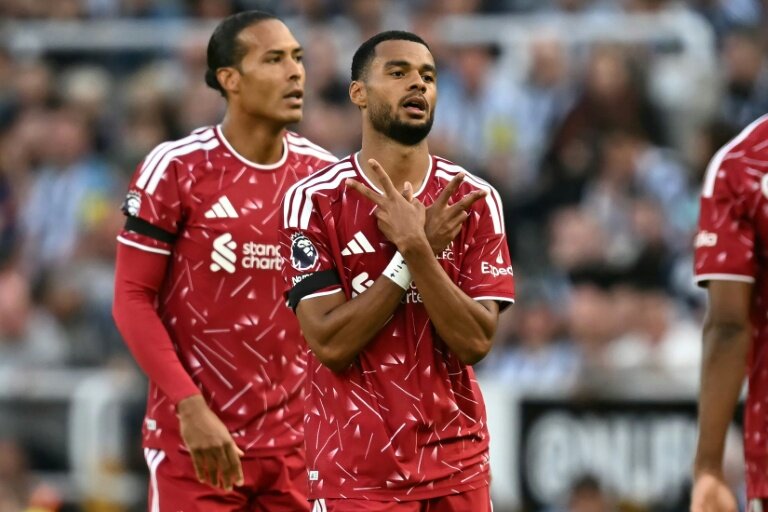 Van Dijk wants Gakpo to stay at Liverpool amid Man City interest