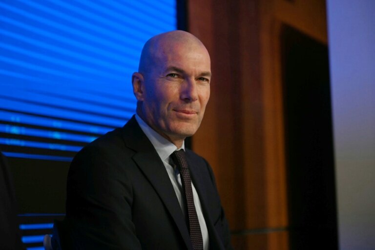 France turn to Zidane as coach in long-awaited homecoming