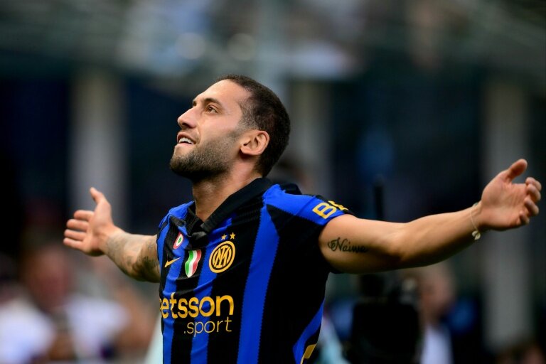 Inter thrash Monza to launch Serie A title defence