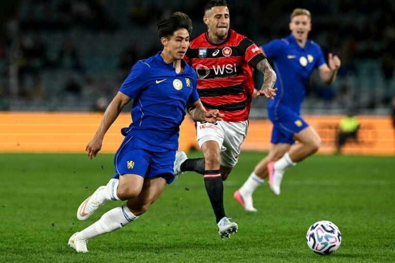 Pedro bags three, Alonso starts Chelsea reign with 6-4 win over Western Sydney Wanderers