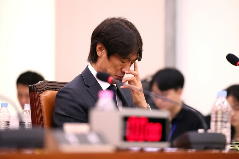 Police raid South Korea FA in probe into World Cup coach appointment