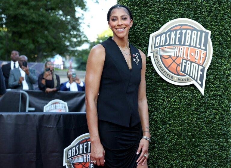 Rivers among nine inducted into Basketball Hall of Fame