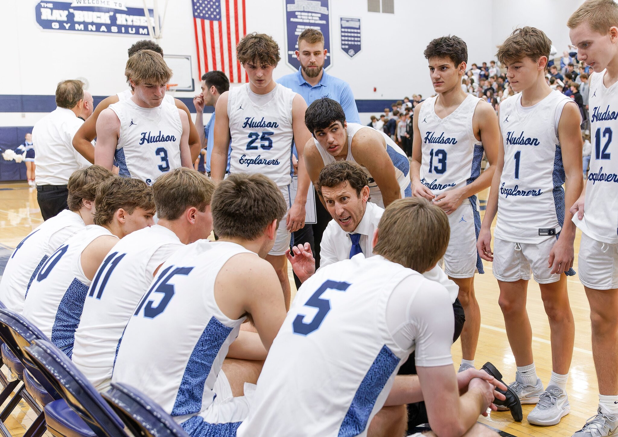 Michael Brown steps down as Hudson boys basketball coach