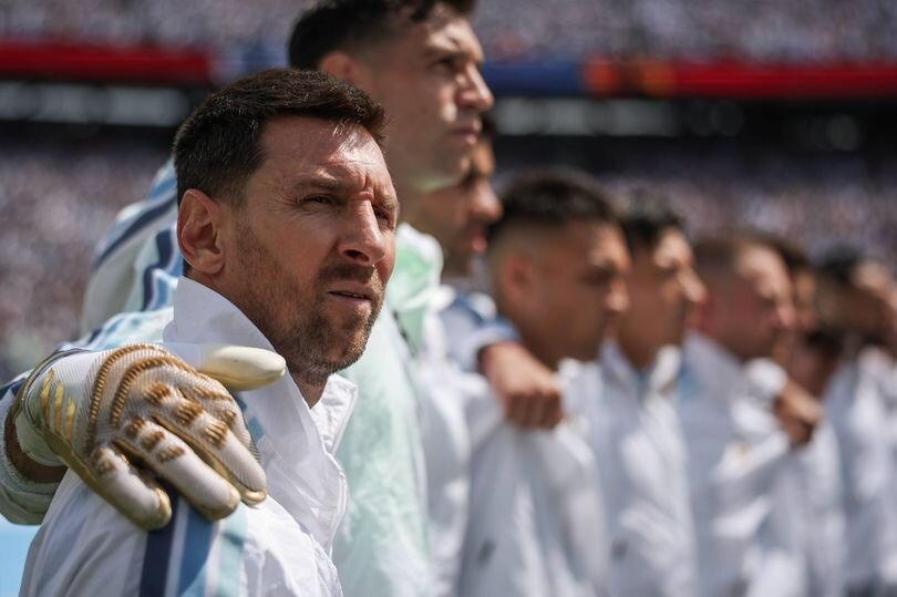 Lionel Messi surprises Argentina teammates with personalized World Cup gifts