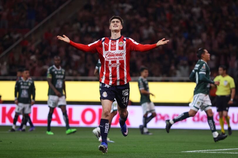 Mexico World Cup star breaks Javier Hernandez record with European move