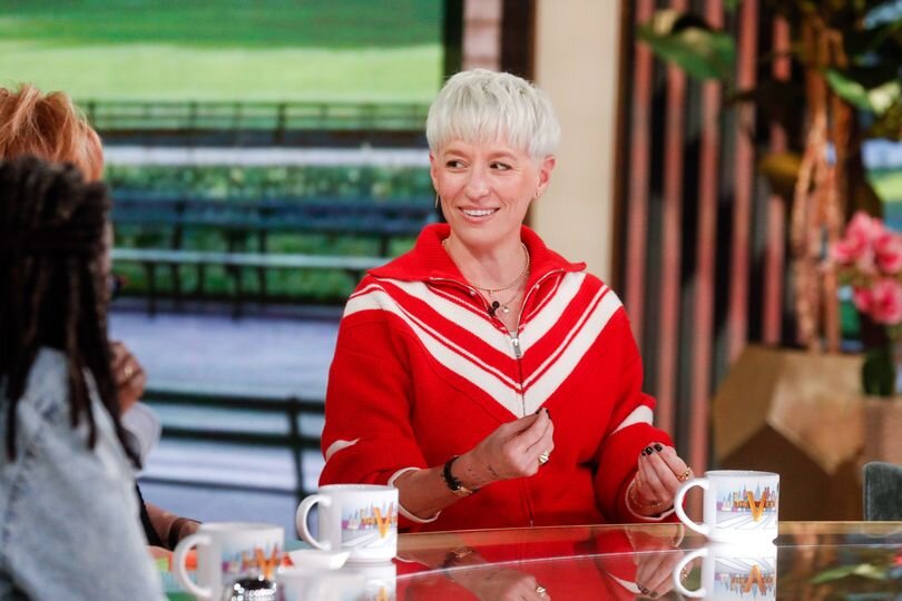 Megan Rapinoe's transgender athlete comments criticized by Martina Navratilova