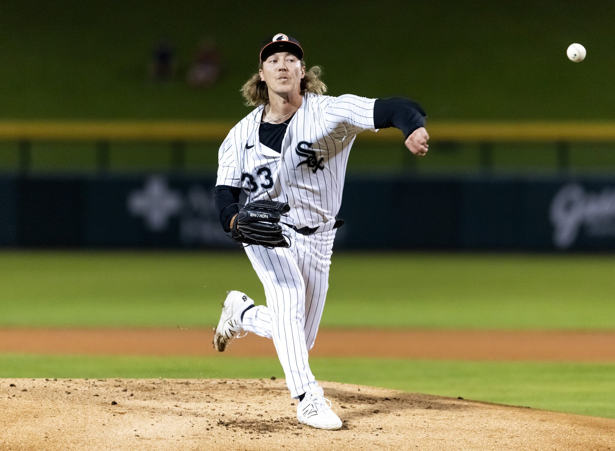 White Sox call up 2 top prospects Hagen Smith, Tanner McDougal