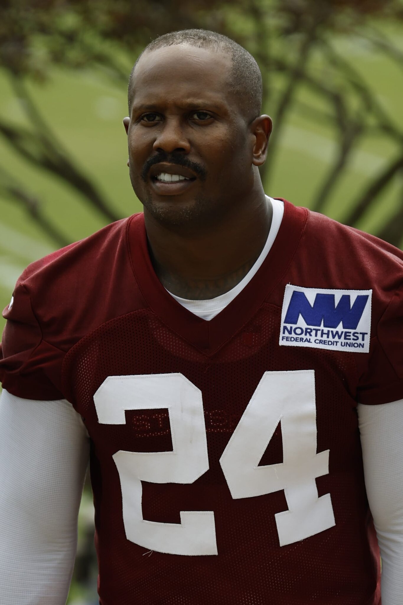 Dallas Cowboys are bringing home a pass rush king, signing former All-Pro edge rusher Von Miller