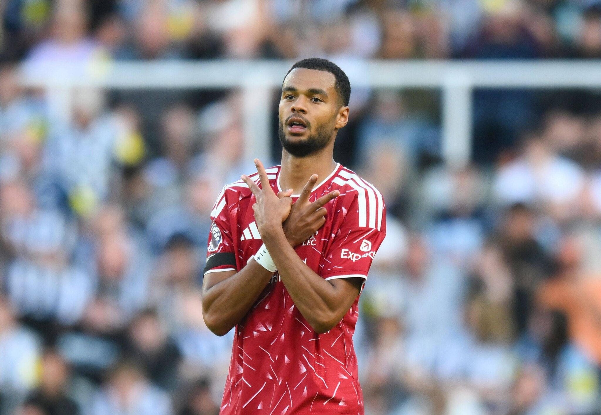 Report: Liverpool star still has two Premier League suitors