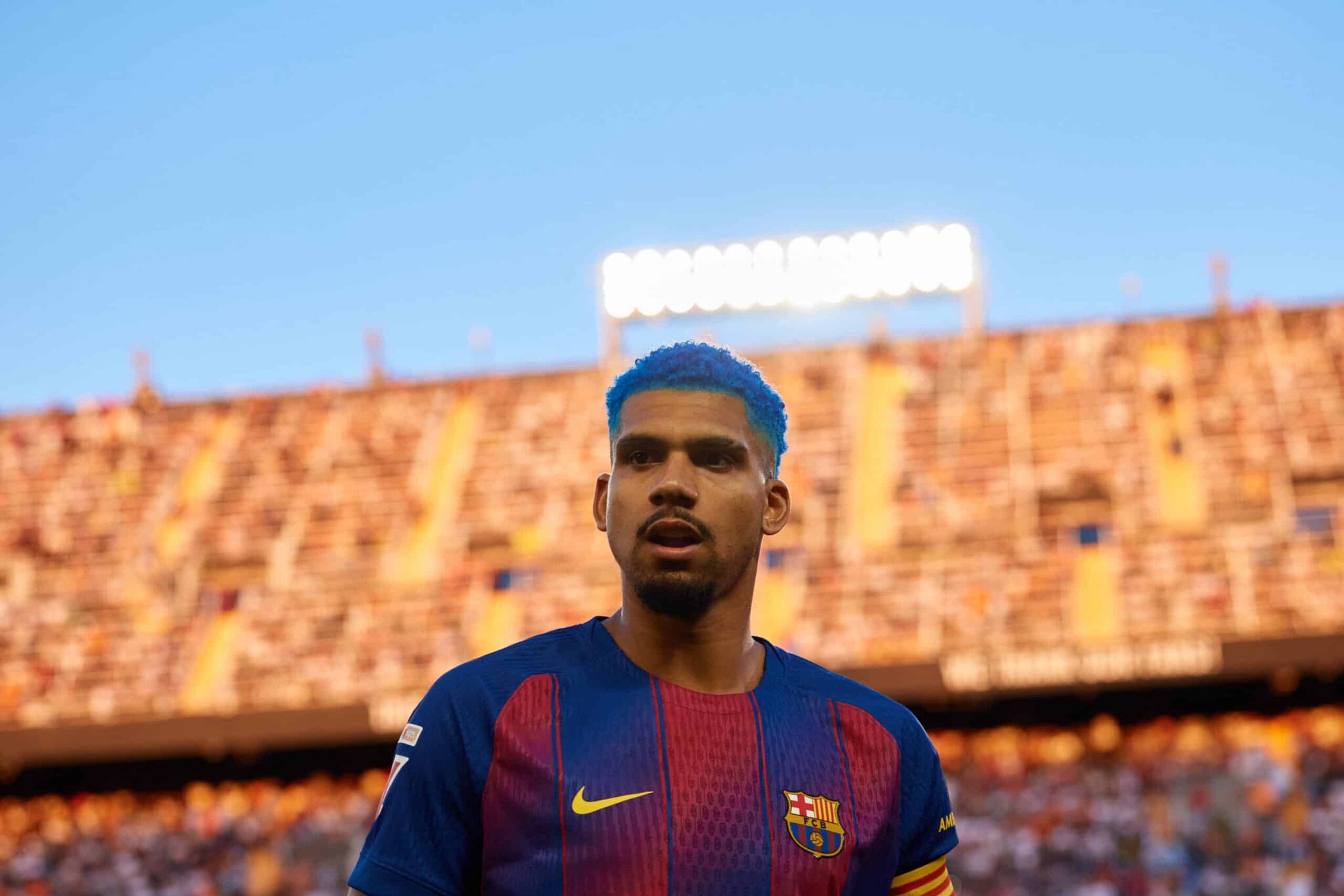 Here we go!” – Fabrizio Romano confirms Liverpool are set to sign Barcelona star