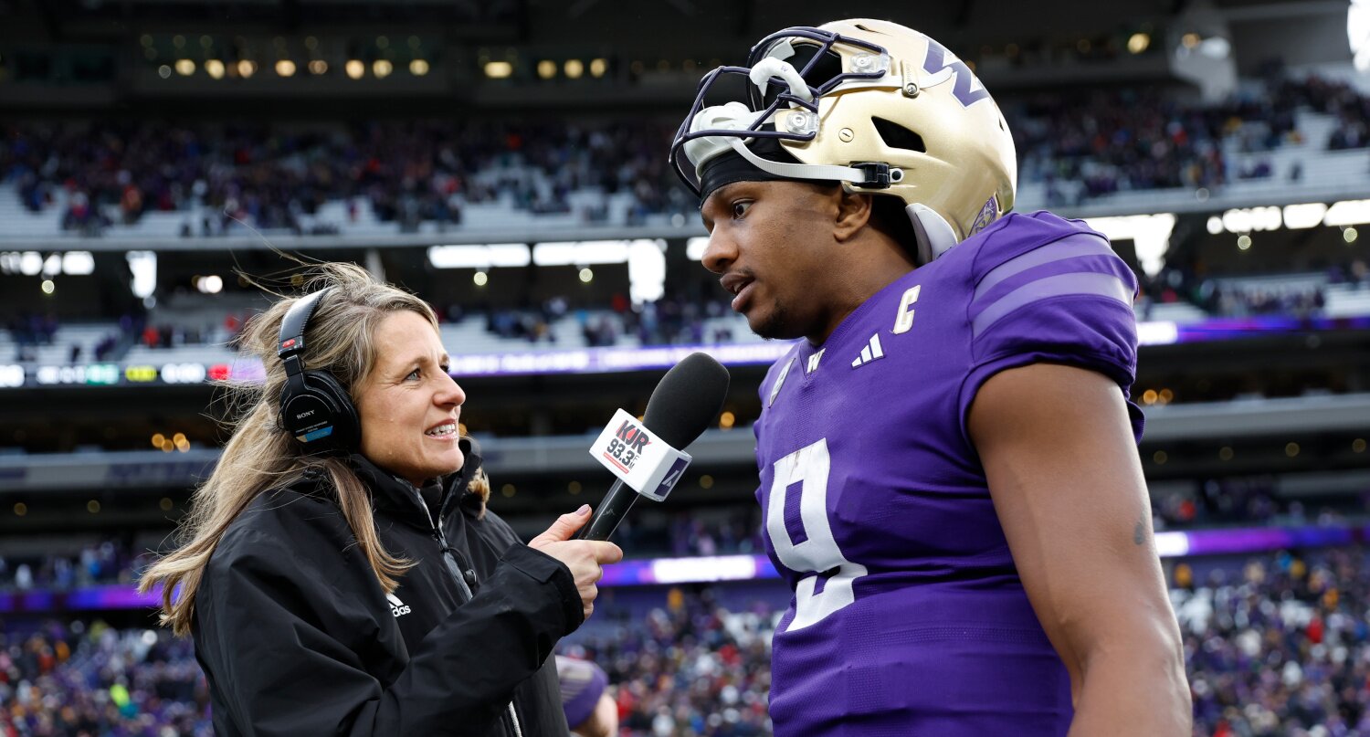 Elise Woodward: Being Washington football’s new radio voice is ‘a perfect match