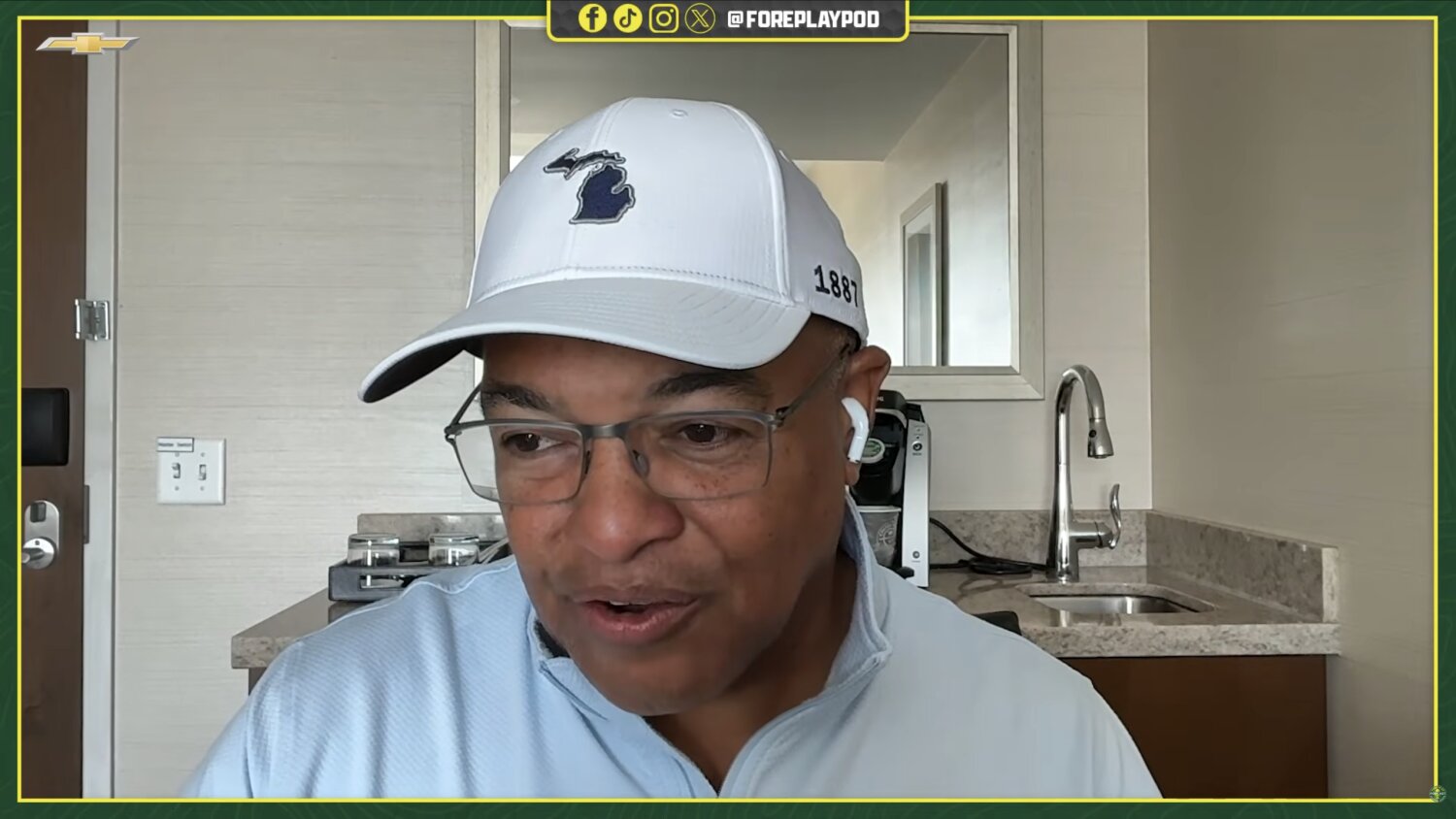 Mike Tirico may not have accepted lead golf role if he knew about hypercritical fans