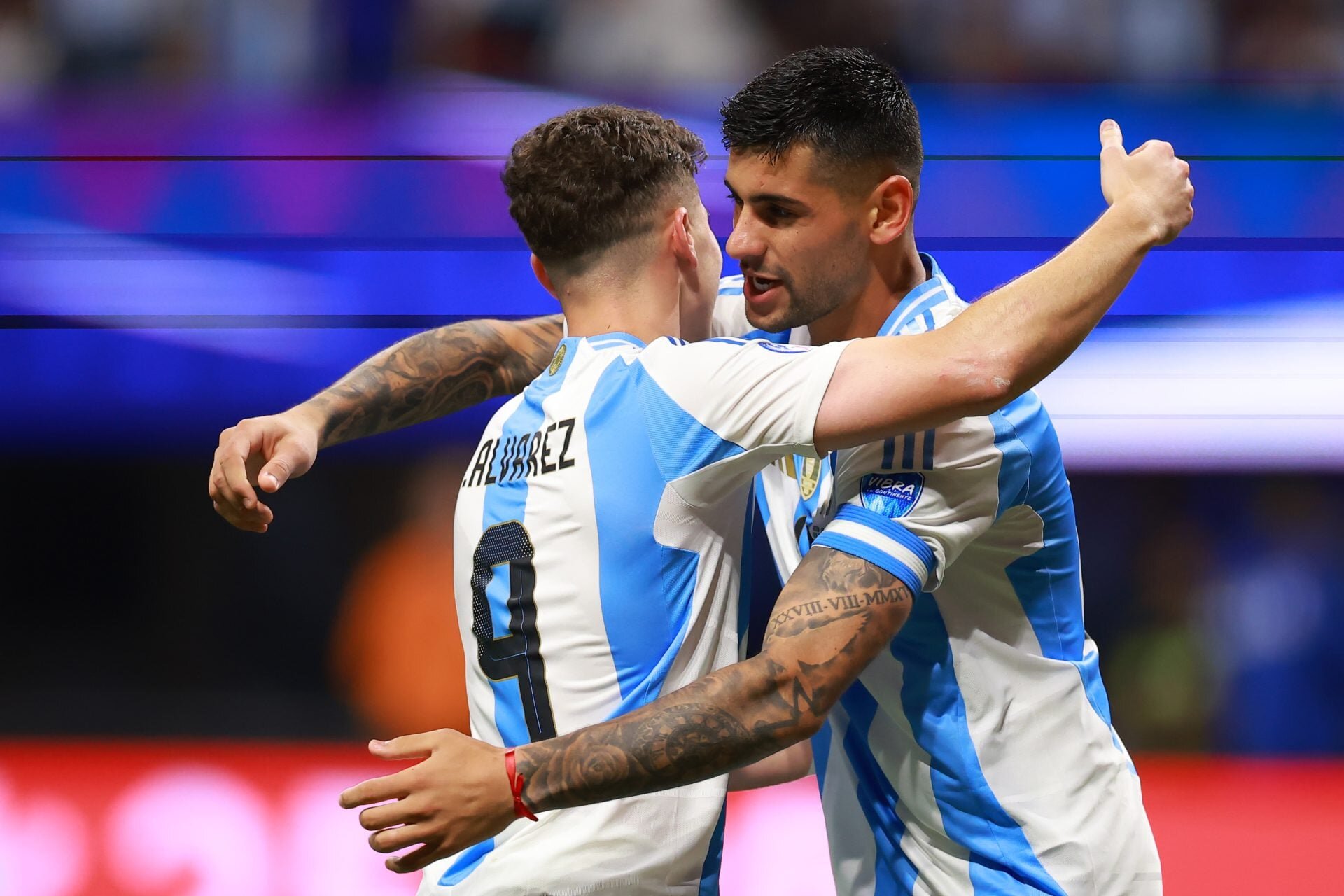 Atletico Madrid moving for Premier League star to convince Barcelona top target to stay