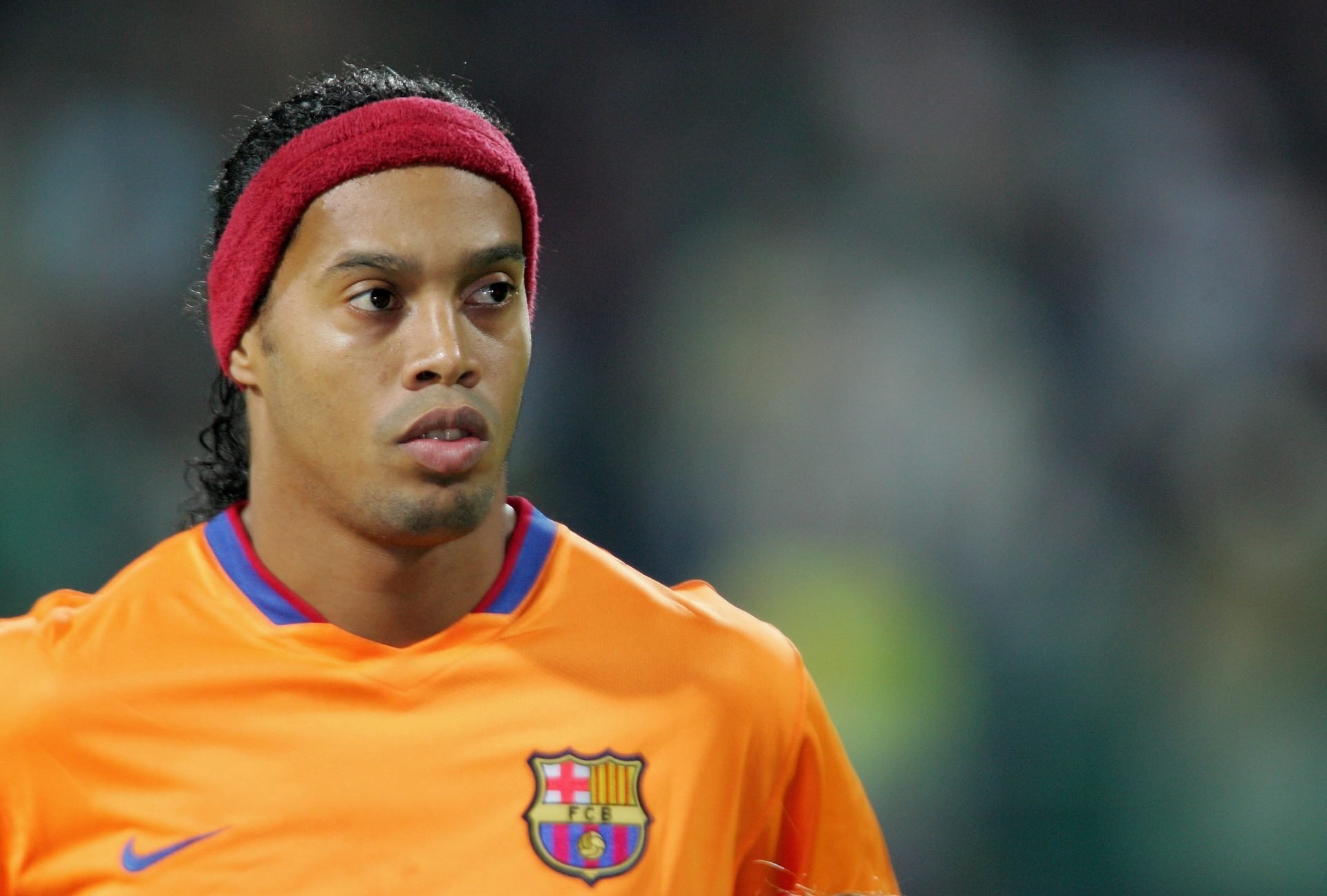 A nod to the Ronaldinho era: Leaked colours of Barcelona’s third kit for 2027/28