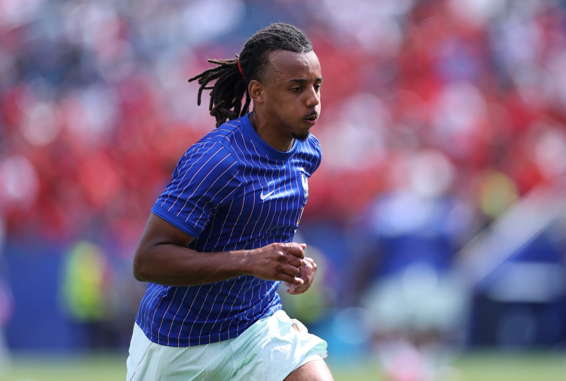 Hansi Flick changes Barcelona pecking order as senior defender loses starting role