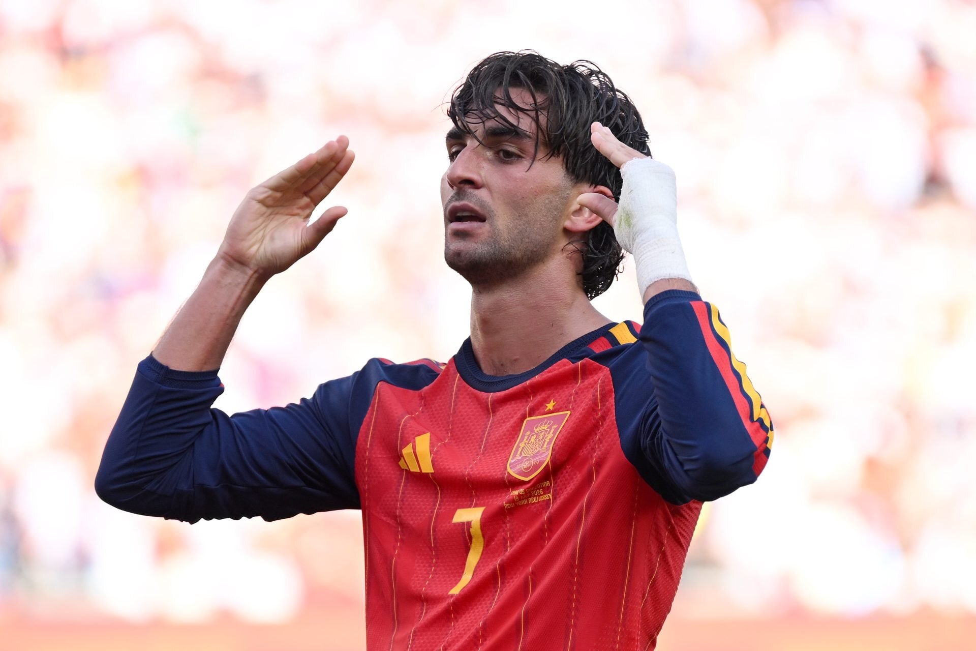 Barcelona not in talks with any club over the sale of PSG-linked attacker